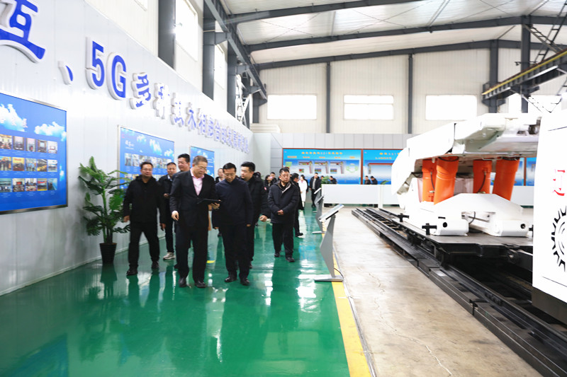 辽宁省人大代表到鑫丰集团调研指导工作